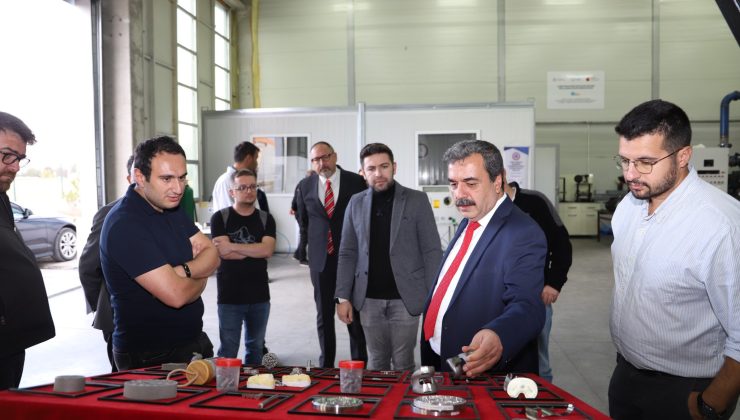 Sivas’ta Savunma Sanayi ve Teknoloji İçin SBTÜ ve ROKETSAN İşbirliği
