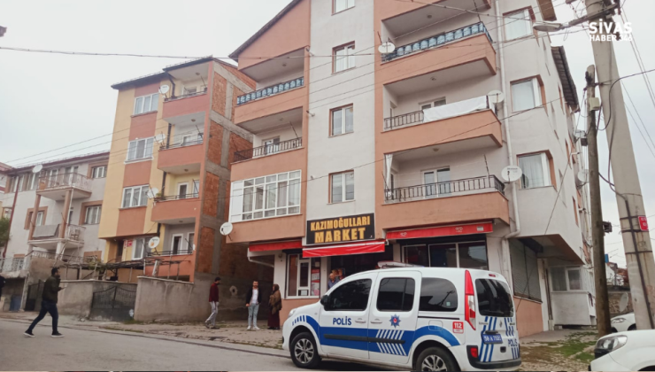 Sivas’ta 20 Aylık Bebek Beton Zemine Düştü, Durumu Ciddi