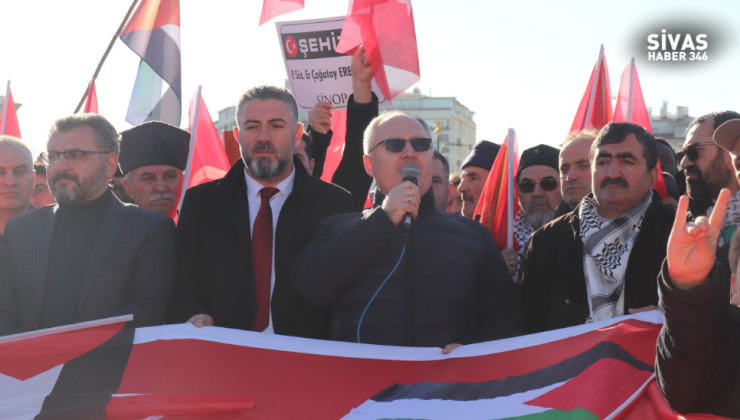 Sivas’ta “ Şehitlerimize Saygı Yürüyüşü”