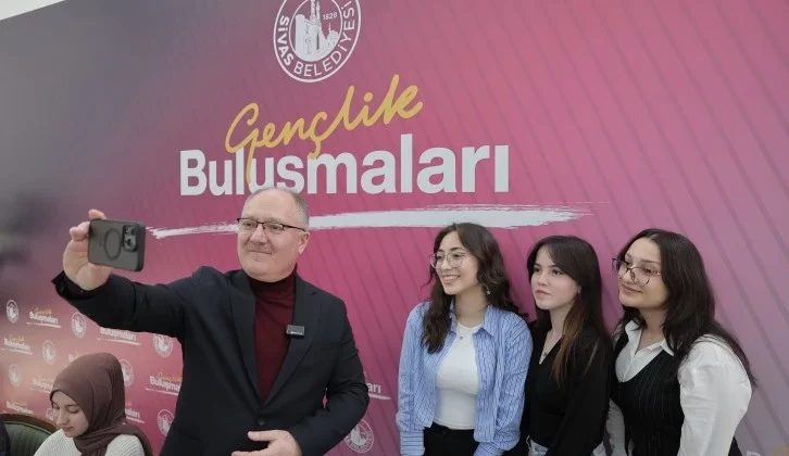 Hilmi Bilgin Öğrencilerle Bir Araya Geldi