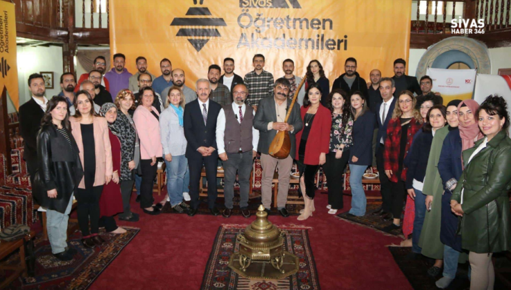 Sivas’ta Bağlama Eğitimi ve Âşık Veysel Sohbetleri