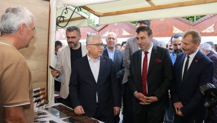 Sivas’ta Yerel Esnafın Ürünleri Vatandaşlarla Buluştu