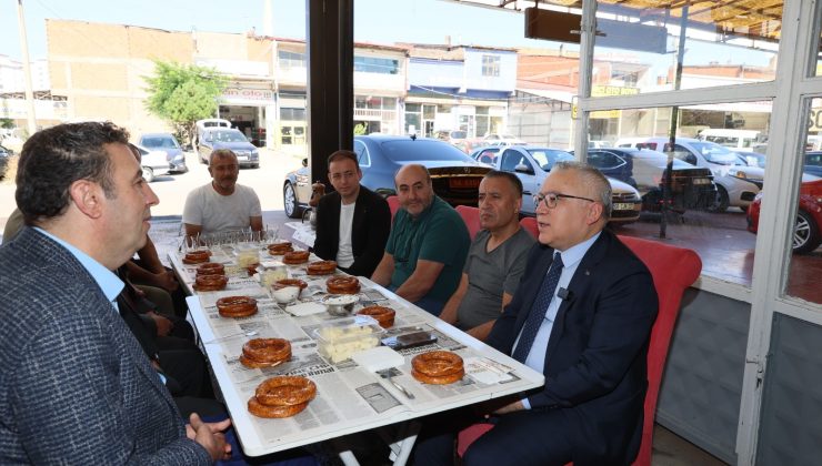 Vali Şimşek Esnafla Buluştu