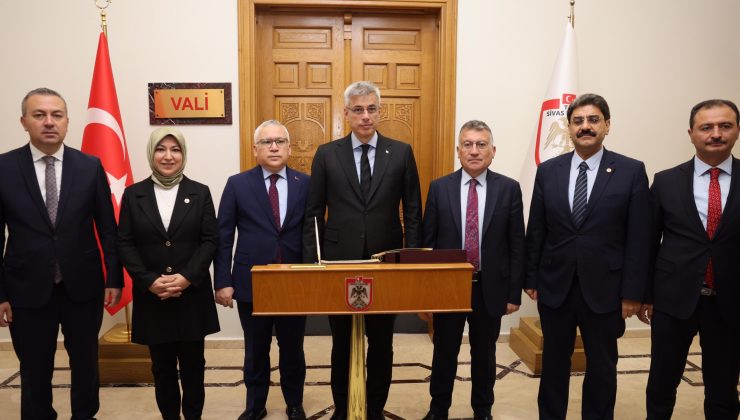 Sağlık Bakanı Memişoğlu, Sivas’ta Konuştu: “Daha Sağlıklı Bir Türkiye İçin Çabalıyoruz”
