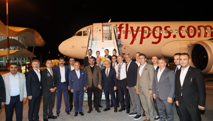 Sivas-İzmir Arasında Havada Yeni Bir Bağlantı: Uçak Seferleri Başladı!