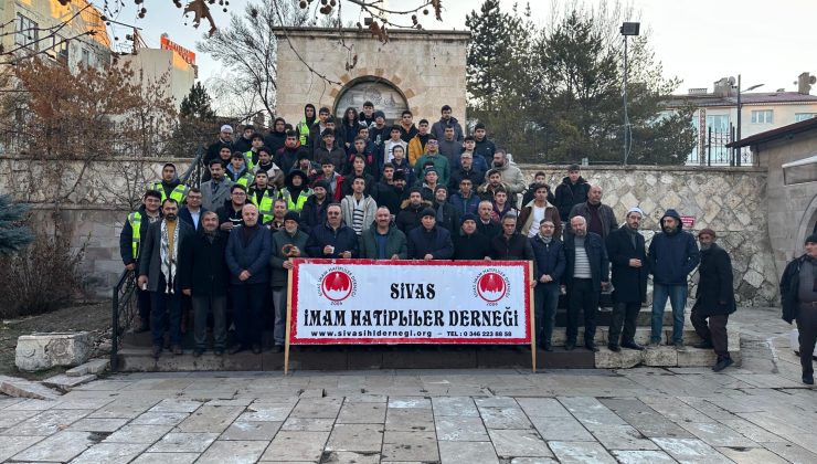 Sivas’ta gençler sabah namazında buluştu