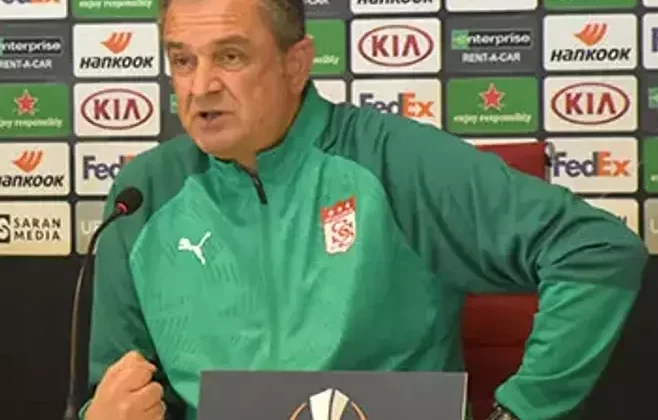 Sivasspor Antrenörü Mehmet Bülent Albayrak PFDK’ya Sevk Edildi