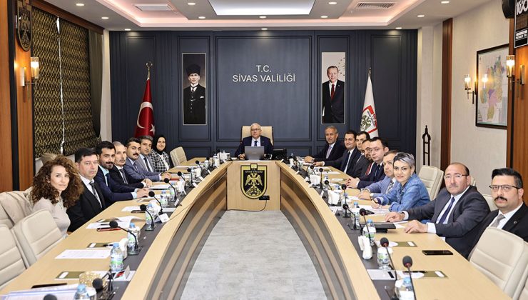 Sivas’ta Hayvanları Koruma Kurulu Toplantısı Yapıldı: Sahipsiz Hayvanlar İçin Yeni Adımlar Atılıyor