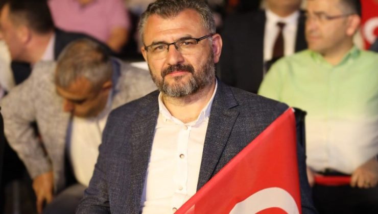 AK Parti İl Başkanı Yusuf Tanrıverdi’den 15 Temmuz Mesajı: “Sivaslılar O Gece Destan Yazdı”