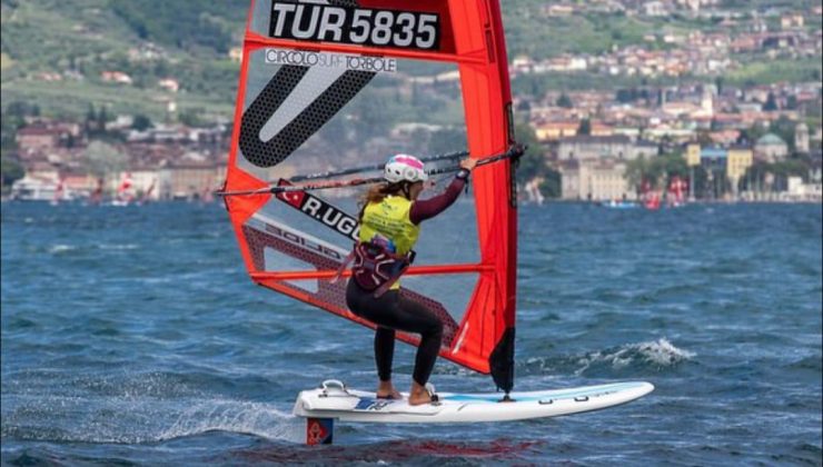 Sivaslı Sporcu Rüya Uğurlu, Dünya Şampiyonası’nda Türkiye’yi Temsil Edecek