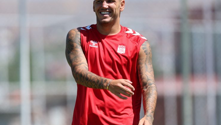 Sivasspor’da Yeni Sezon Mesaisi Devam Ediyor