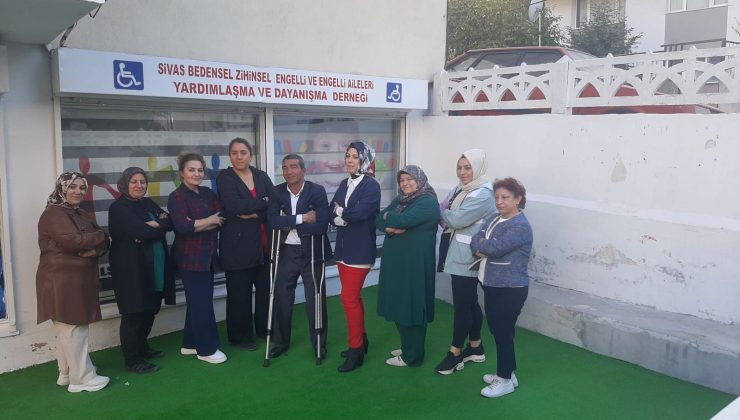 Adidas’tan Sivas’taki Engellilere ve İhtiyaç Sahiplerine 2 Bin Adet Kışlık Giysi Desteği