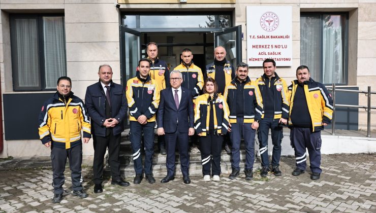 Sivas Valisi Yılmaz Şimşek’ten Acil Sağlık Çalışanlarına Ziyaret