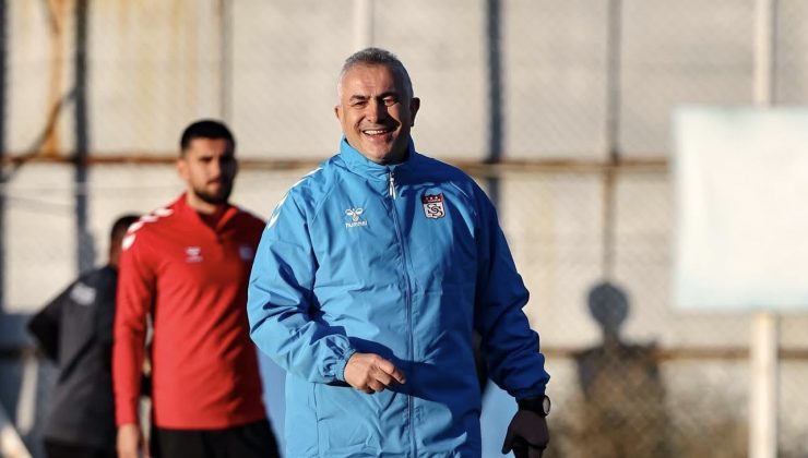 Sivasspor’da Altıparmak İle Yollar Ayrıldı