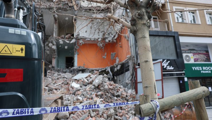 Sivas’ta Hasar Gören Bina İçin Kritik Bekleyiş
