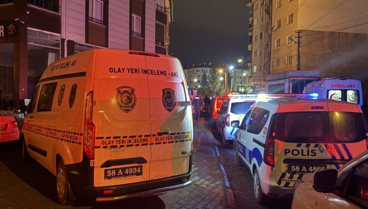 Sivas’ta Ağabeyi ve Babasını Öldüren Çocuktan Kan Donduran İtiraf