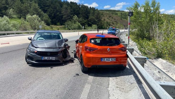 Tokat-Sivas Kara Yolunda Kaza: Çamlıbel Geçidi’nde 3 Kişi Yaralandı
