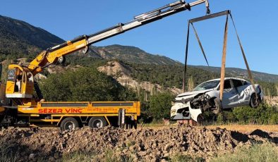 Sivas’ta Otomobil Şarampole Yuvarlandı: Koyulhisar’da 1 Kişi Yaralandı
