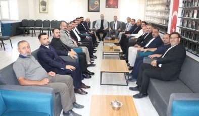 Mustafa Eken: “Şehit Aileleri ve Gazilerimiz Milletimizin Baş Tacıdır”