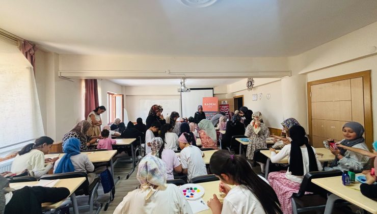 Sivas’ta Kadınlar ve Çocuklar Birlikte Öğreniyor